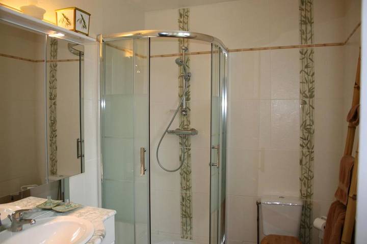 Location de vacances pour 2 personnes, avec jardin et vue dans Saint-Quentin en Yvelines - 4