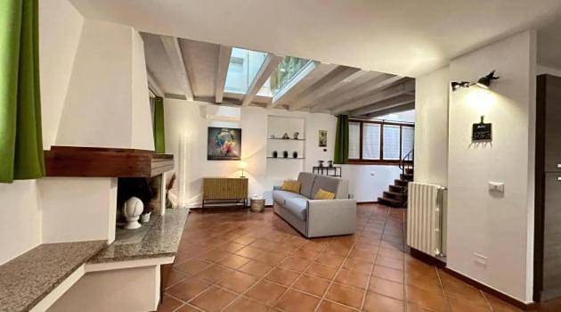 Ferienhaus für 5 Personen, mit Terrasse und Garten sowie Pool und Ausblick
