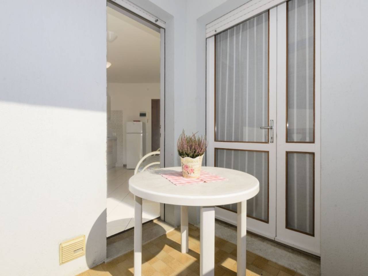 Ganze Wohnung, Charmantes Anwesen mit Gemeinschaftspool in Lignano Riviera, Lignano Sabbiadoro