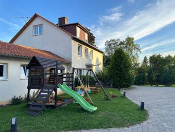 Ferienhaus für 5 Personen, mit Whirlpool und Sauna sowie Garten, kinderfreundlich in Vöhl