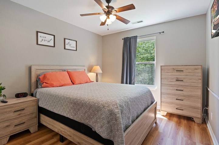 Holiday home for 14 people, with garden in Lake of the Ozarks