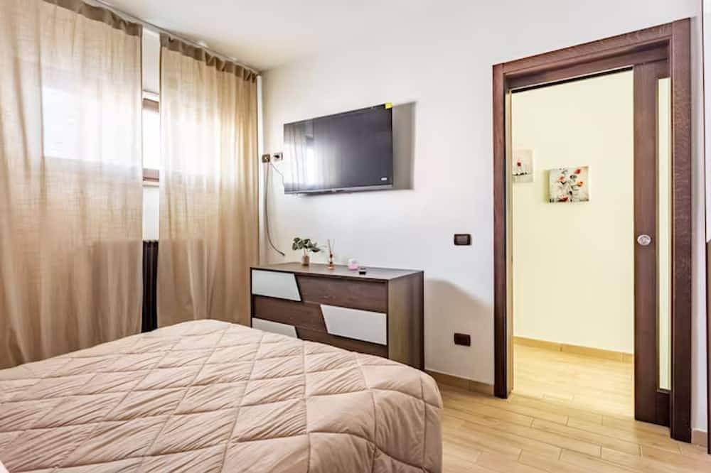 Appartamento intero, Lighthouse Beach Apartment - Terrace on the Sea - 10 min Airport in Fiumicino, Provincia di Roma
