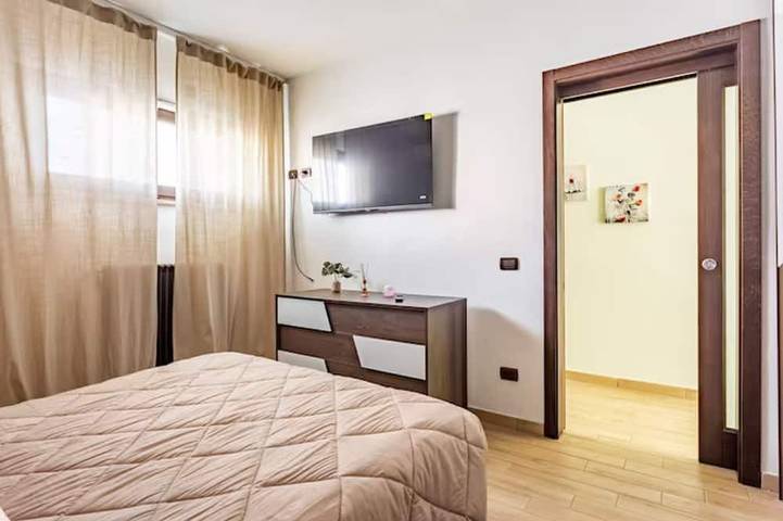 Ganze Wohnung, Apartment Old Lighthouse Beachside Haven - 10 minutes from the Airport in Fiumicino, Rom Provinz