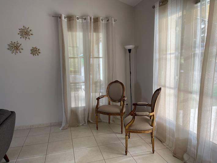 Villa con piscina privata sul golf, Wi-Fi e aria condizionata in Mallemort, Arles e dintorni