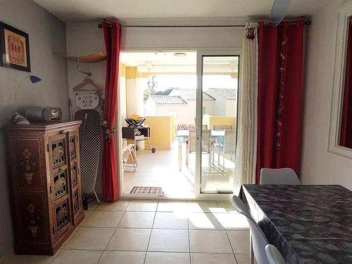 Gîte pour 6 personnes, avec terrasse dans Golf Grand Jardin - 4