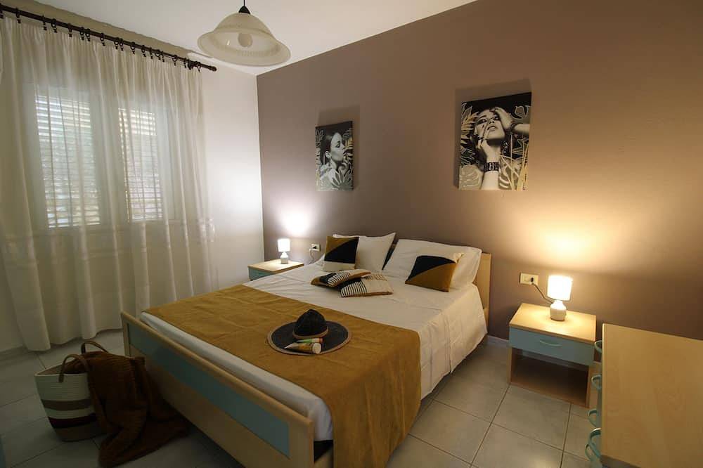 Entire apartment, Apartment in front of the beach in La Caletta, Siniscola