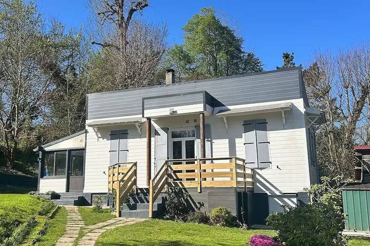 Location de vacances pour 5 personnes, avec jardin à Bracquemont