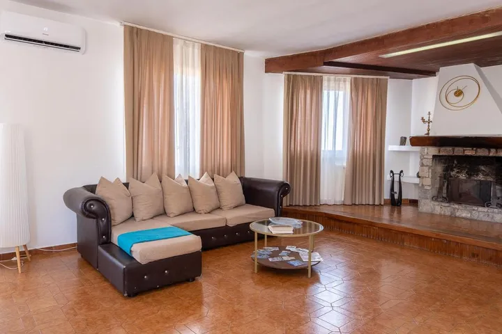 Chalet para 13 personas, con vistas y jardín, Se admiten mascotas - 1