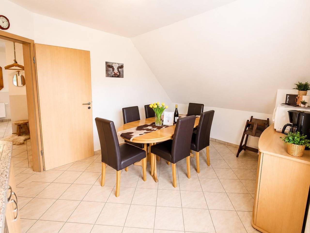 Ganze Ferienwohnung, Ferienhof "Kuhtraum-Quartier" - wo Landliebe lebt  in Holtgast, Landkreis Wittmund