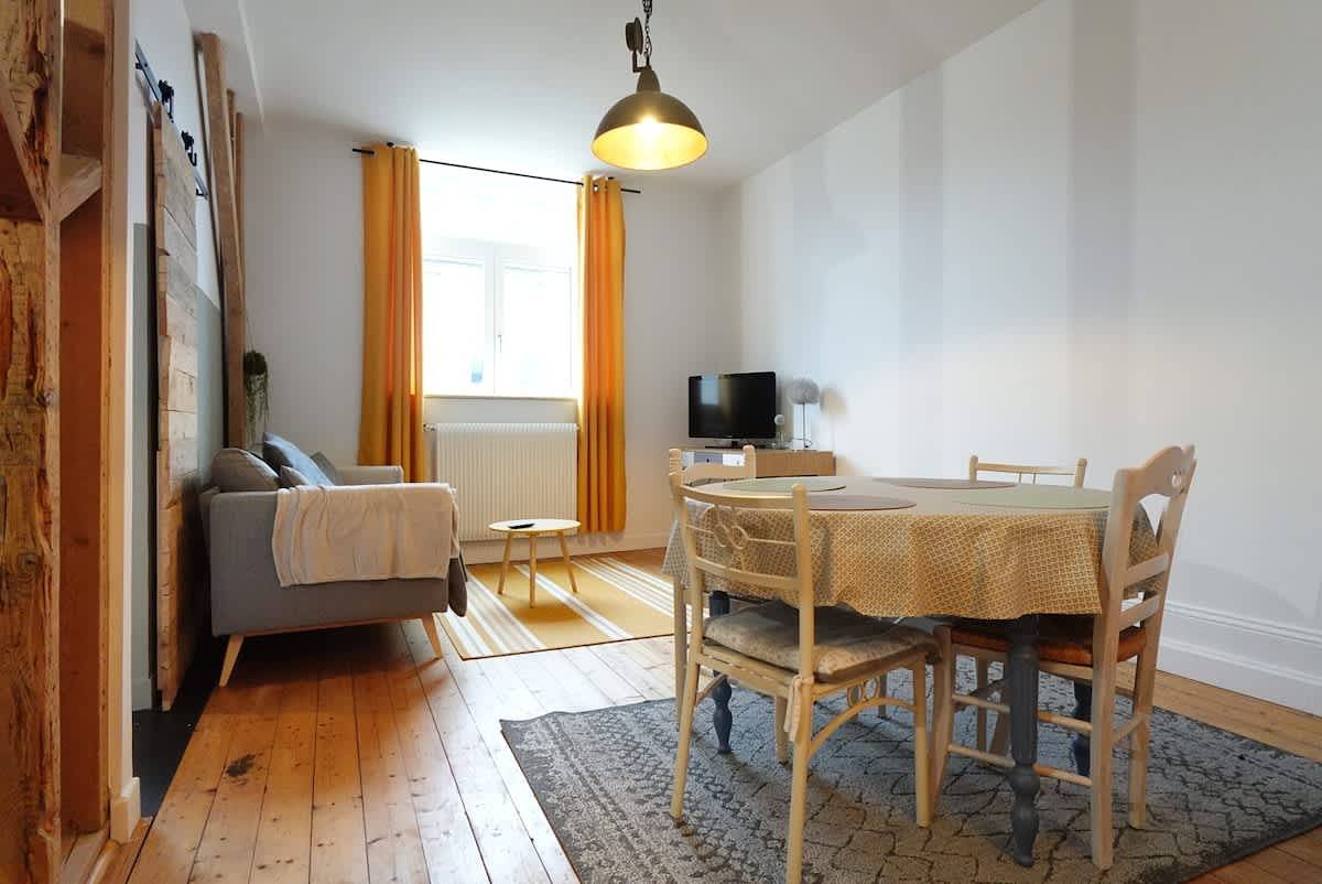 Entire apartment, L'Echappee Boisee - proche gare et centre in Arras, Arras region