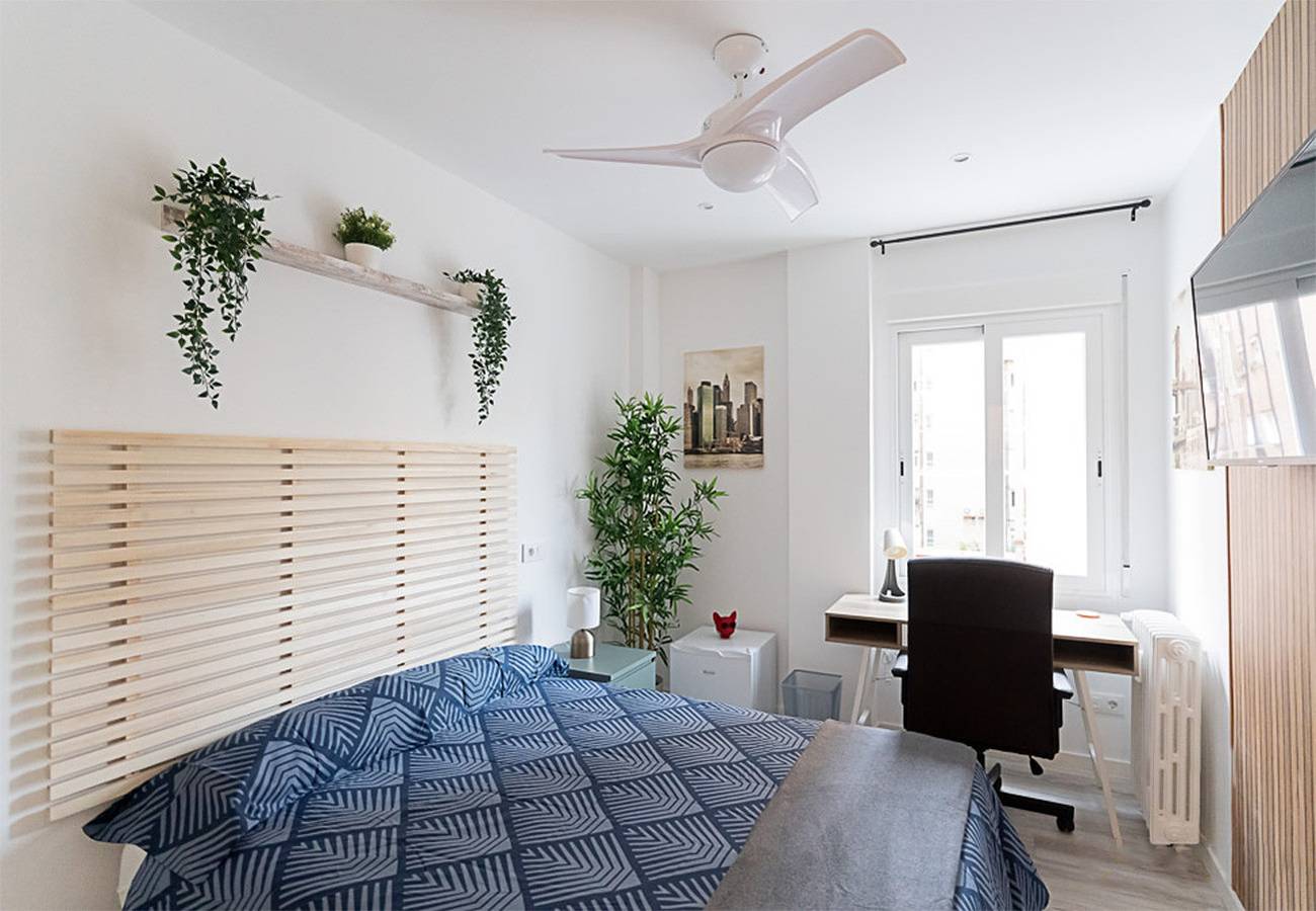 Entire vacation apartment, M New York habitación con confort, comodi in Chamartín (Madrid), Madrid