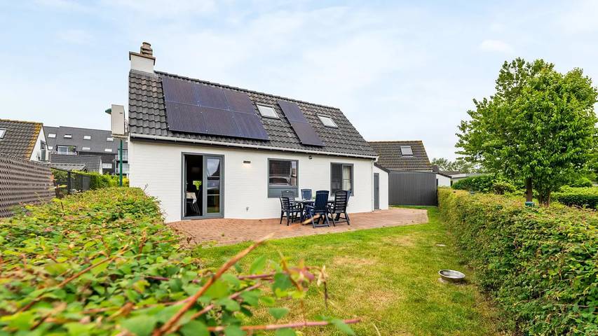 Ferienhaus für 7 Personen, mit Pool und Garten