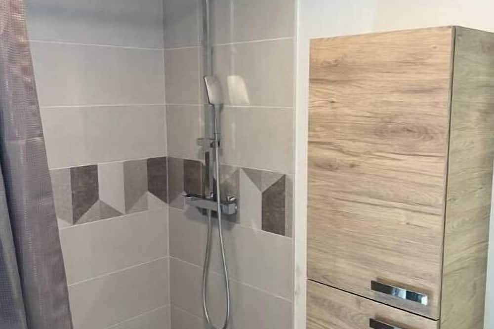 Maison Neuve Type 2 Meublée in Montélimar, Nyons und Umgebung