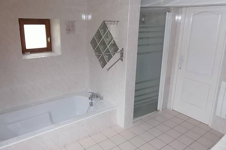 Location de vacances pour 15 personnes, avec terrasse, animaux acceptés dans Segré-en-Anjou-Bleu - 4