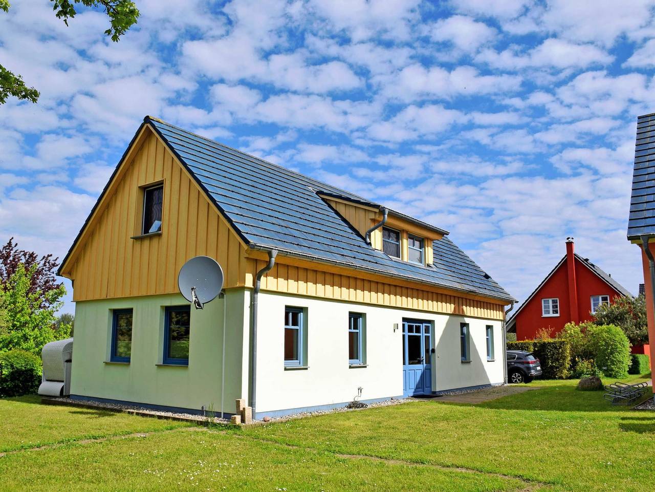 Ganze Ferienwohnung, Ferienappartements zum Ostseestrand mit Terrasse in Lobbe, Mönchgut