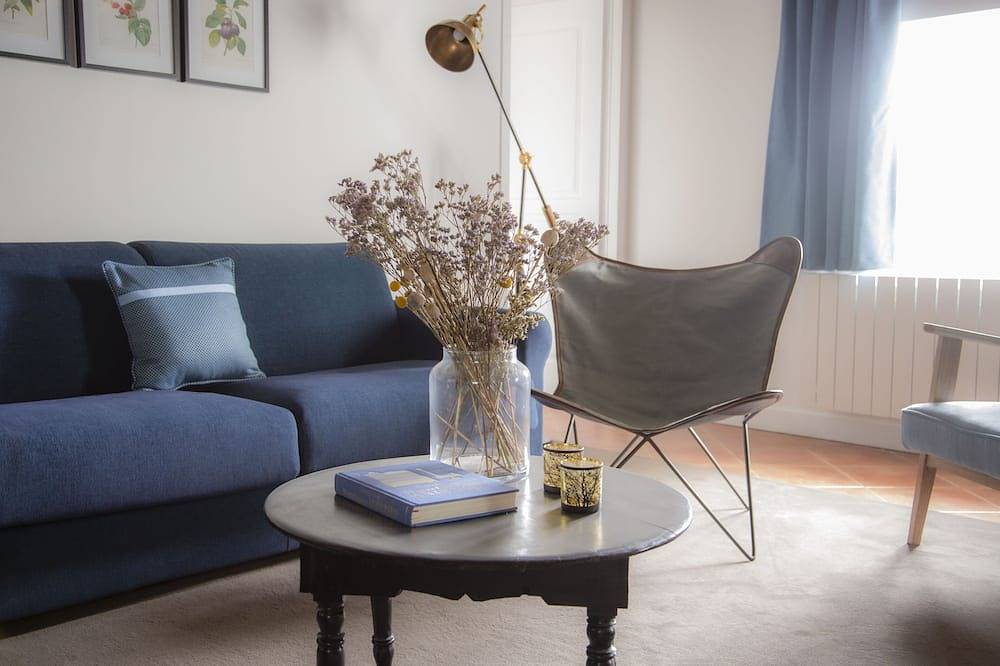 Gîte pour 8 Personnes dans Maffliers, Val-d'Oise