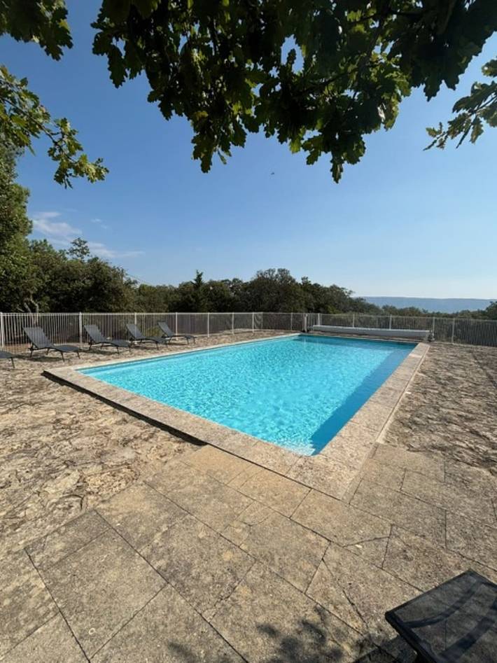 Maison de campagne pour 8 personnes, avec jardin et terrasse à Gordes - 2