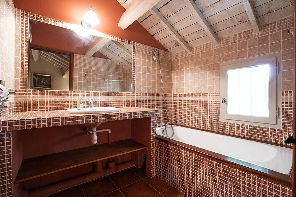 Mas Provençal 10 Chambres 20 Personnes à Maillane, Jardin de 4000 m², Piscine in Maillane, Arles region