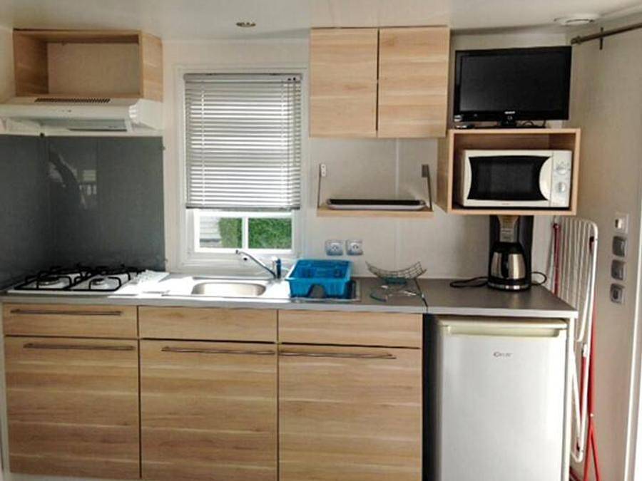 Camping Le Soleil des Landes - Mobilhome 4 personnes - Mobil-home | Classic | 2 Ch. | 4 Pers. | Terrasse surélevée in Lit-et-Mixe, Côte d’Argent