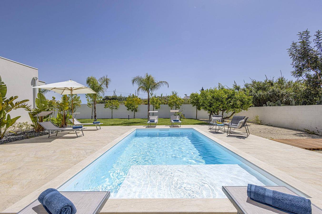 Villa für 6 Personen mit Garten in Santa Maria del Focallo, Ispica
