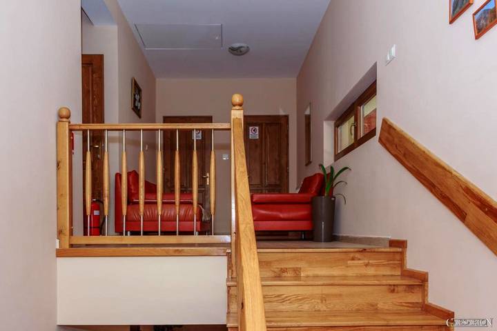 Location de vacances pour 3 personnes, avec vue et jardin, animaux acceptés dans Mureș - 4