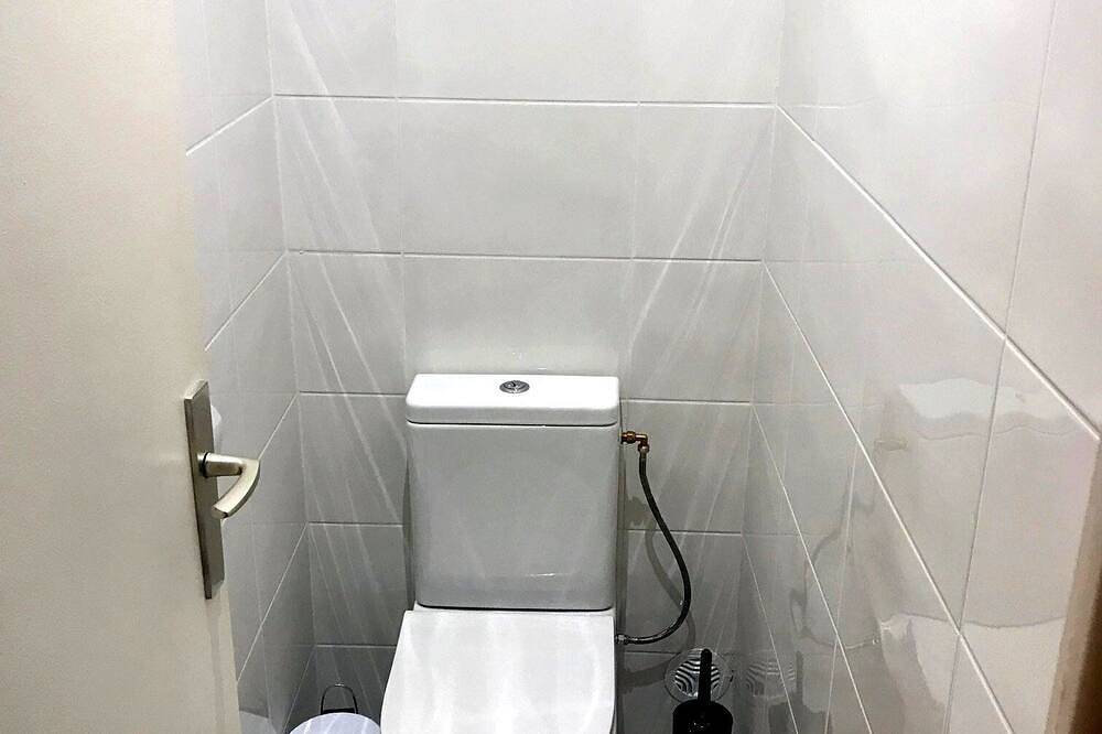 2-Room Apartment N ° 3 \"Feet In The Water\" Cap. (2 to 4 Pers) in Tiuccia, Casaglione
