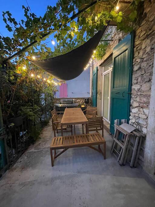 Location de vacances pour 6 personnes, avec vue et terrasse à Menglon - 2