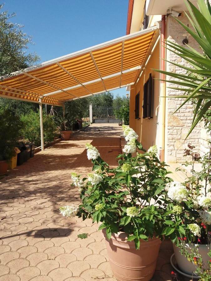 Location de vacances pour 6 personnes, avec vue et jardin à Corato - 4
