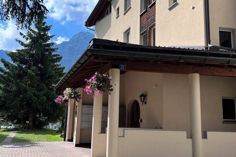 Ganze Wohnung, Montefiori Jama Stay Appartement/Fewo, Toilette und Bad/Dusche getrennt, 6-Bettw in Arosa, Plessur Alpen