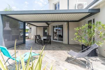 Gîte pour 5 personnes, avec terrasse et jardin à Blanquefort