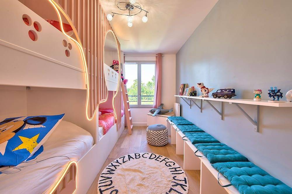 Mickeyrelax Villa et Spa Premium Disneyland Paris in Villeneuve-le-Comte, Seine-et-Marne