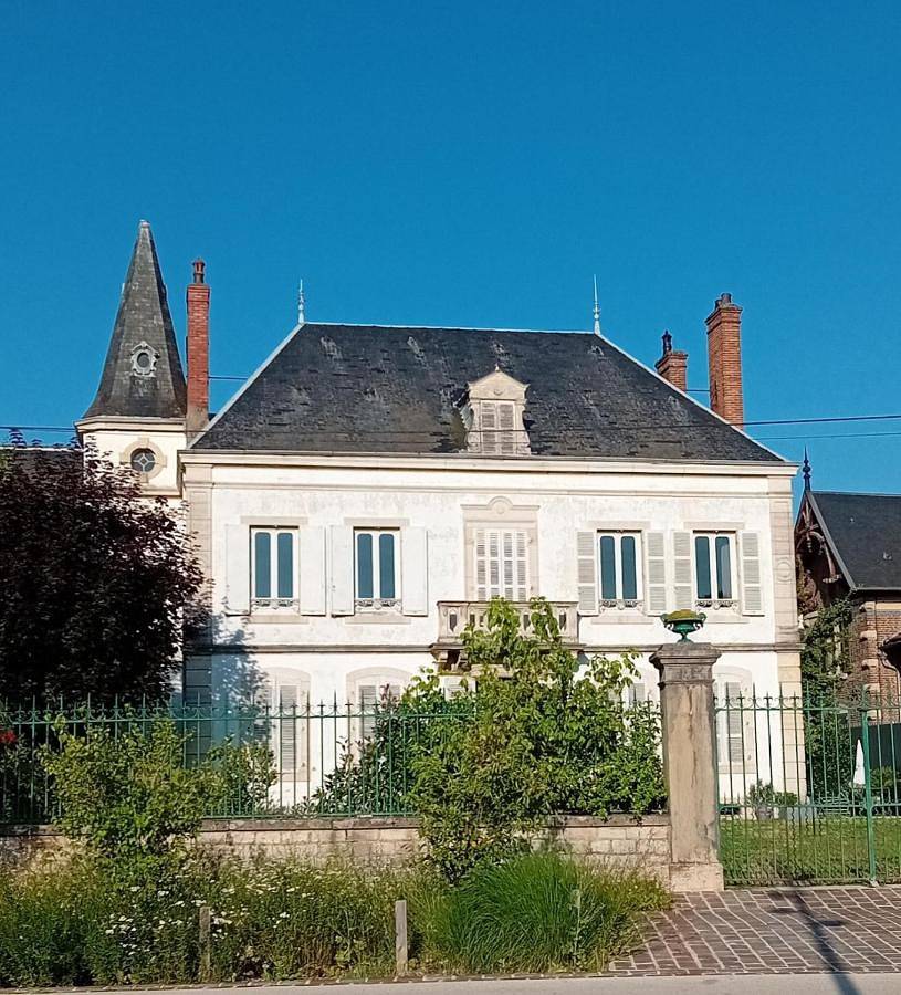 Manoir de la Saône in Seurre, Région de Beaune
