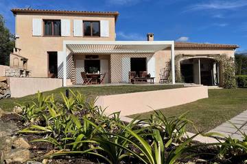 Villa pour 8 Personnes dans Peymeinade, Région de Cannes, Photo 3