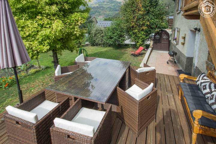 Gîte pour 4 personnes, avec jardin à Séez - 2