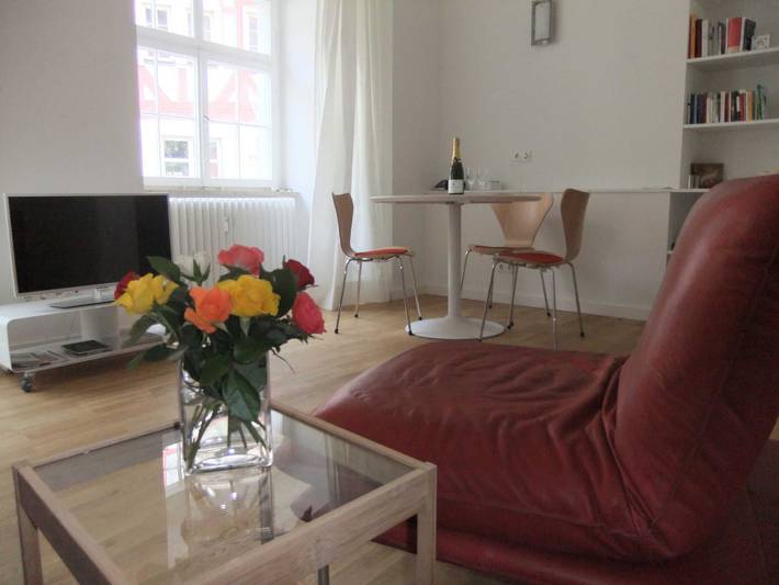 Ganze Ferienwohnung, Wohnen am Schlossplatz in Meersburg, Region Bodensee-Oberschwaben