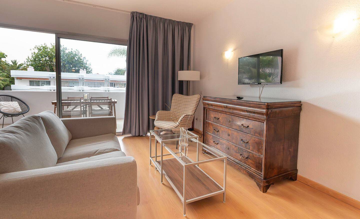 Ganze Wohnung, Ferienwohnung für 2 Personen mit Pool in El Durazno, Puerto de la Cruz