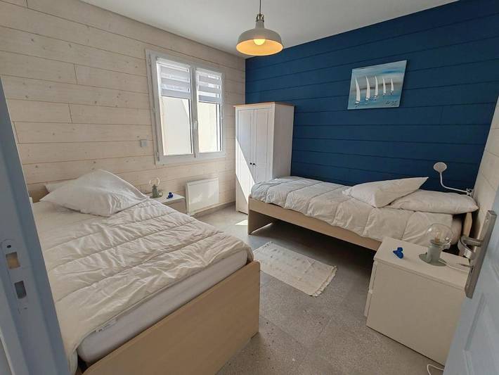 Location de vacances pour 4 personnes, avec terrasse à Le Tour-du-Parc - 3