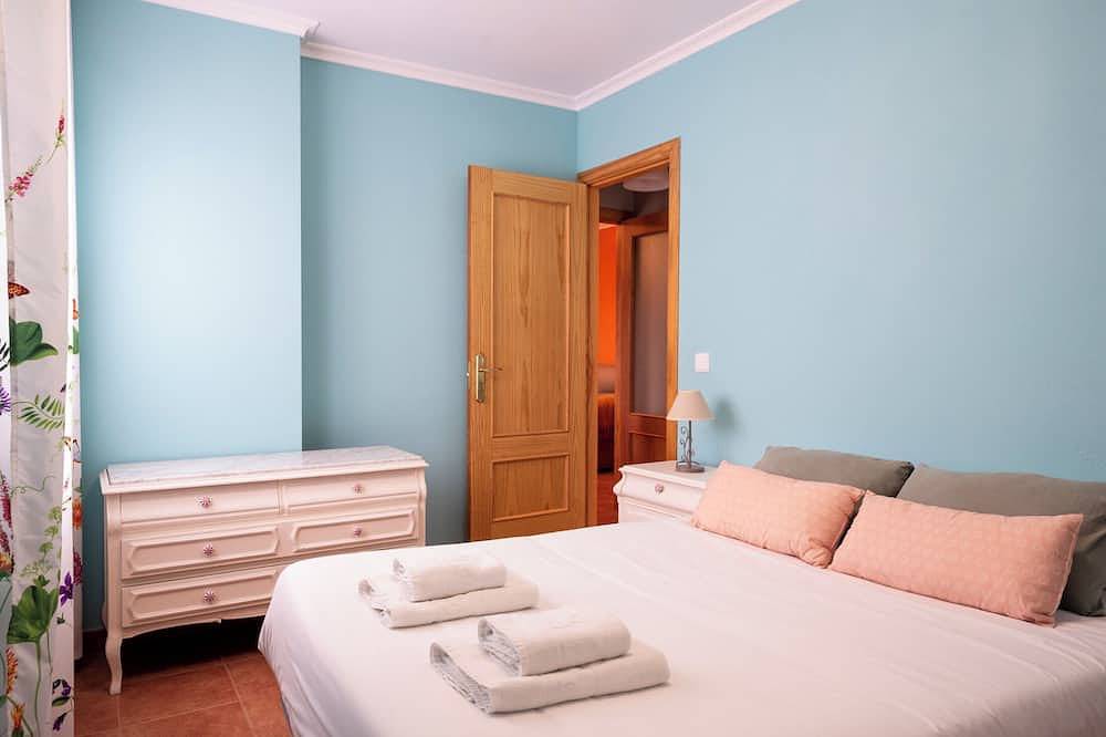 Entire apartment, Apartamento Ruiloba-Comillas in Ruiloba, Cantabrian Coast