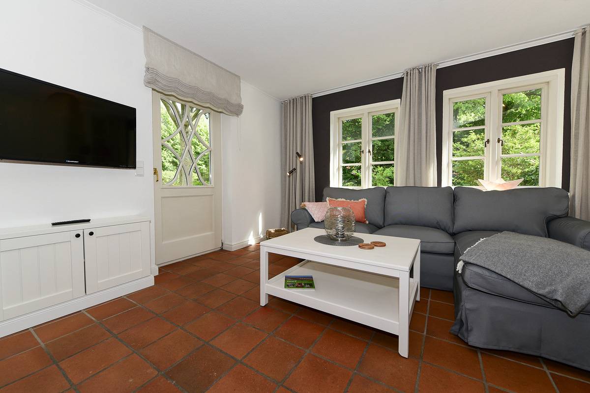 Ganze Ferienwohnung, Farnweg 7 (Haus Ost) in Wyk auf Föhr (Stadt), Wyk auf Föhr