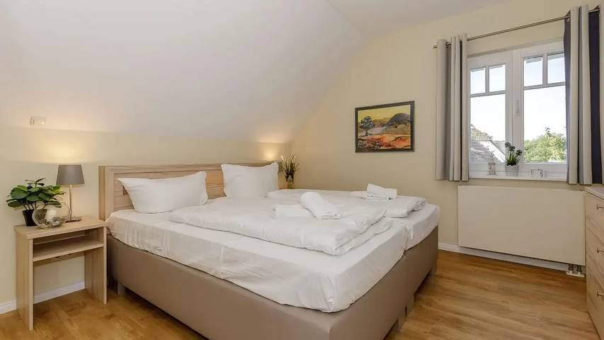 Ferienhaus für 6 Personen, mit Terrasse und Garten in Nienhagen - 4