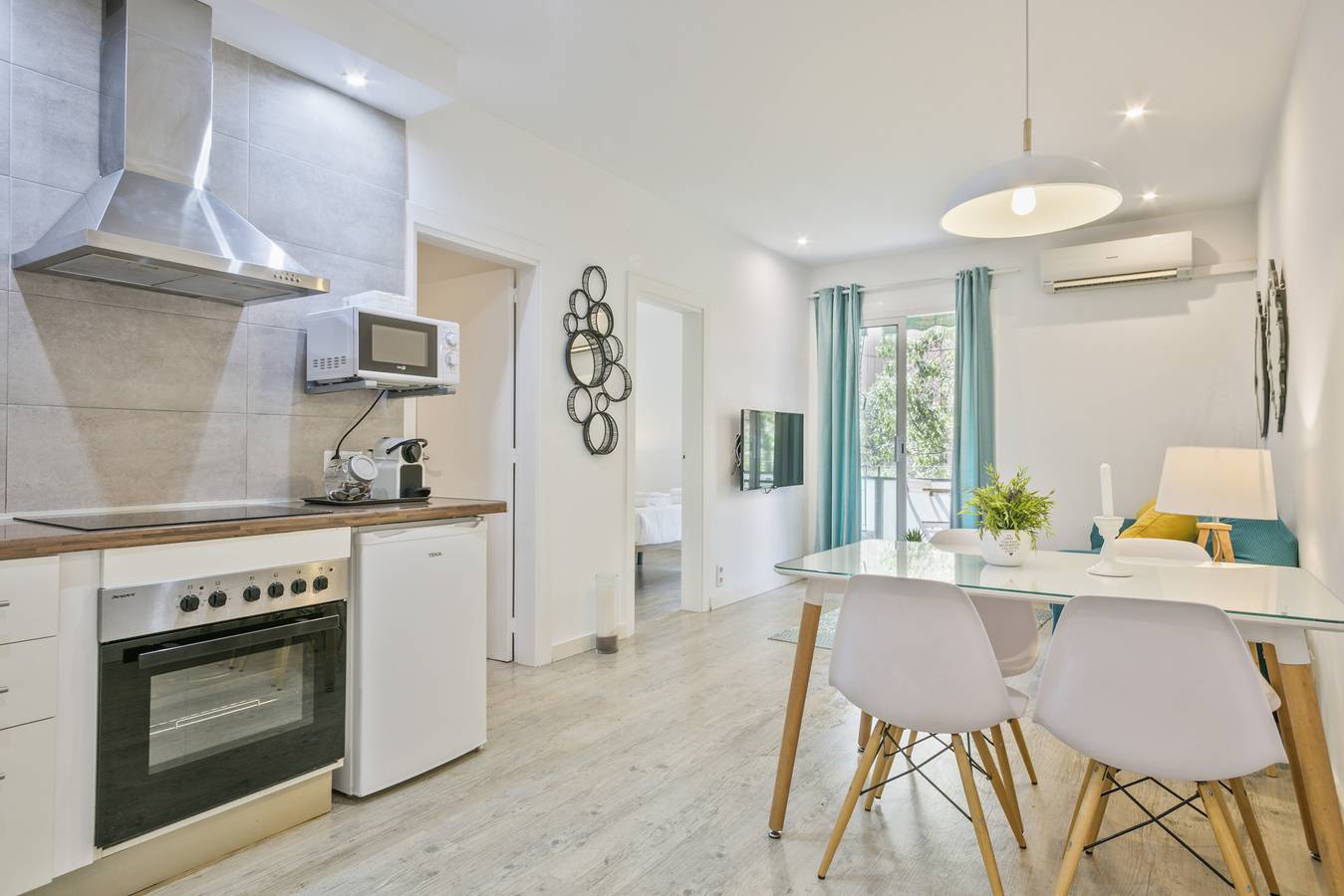 Entire apartment, Ref. 348757 in Barcelona Centre, Barcelona