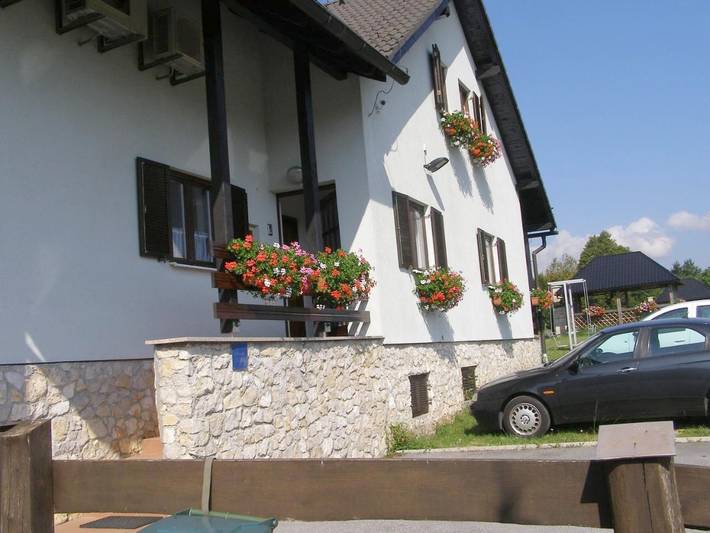 Maison d’hôte pour 2 personnes, avec sauna et jardin dans Rastovača - 2