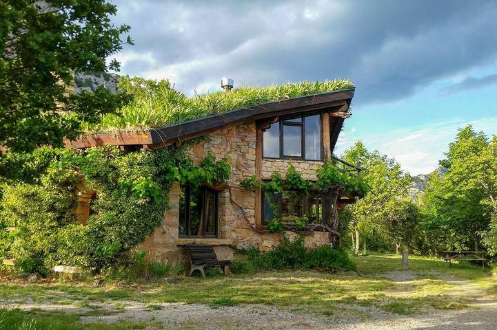 Gîte pour 6 personnes, avec Jardin dans Abella de la Conca