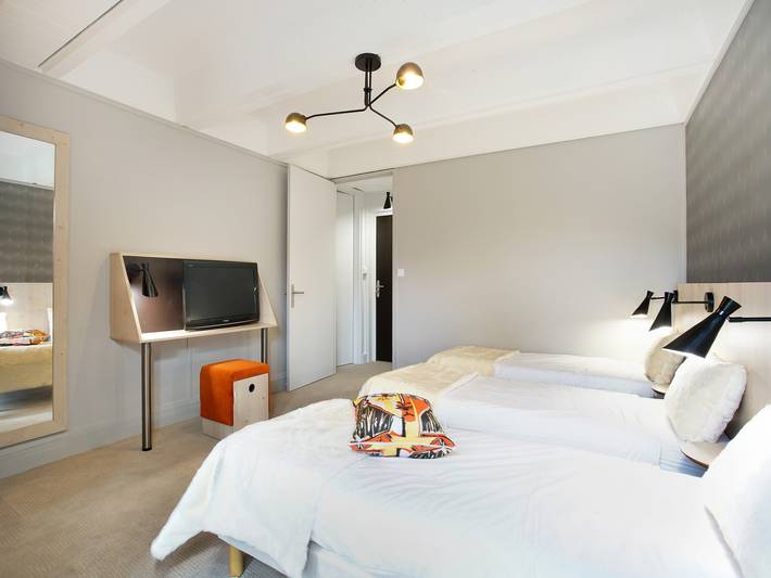 Gîte pour 3 personnes, avec piscine ainsi que sauna et balcon, adapté aux familles dans Office De Tourisme De Flaine Grand Massif - 4