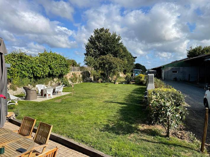 Location de vacances pour 3 personnes, avec jardin et vue à Plouguiel - 3