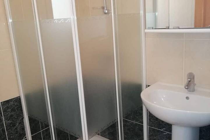 Appartement entier, T3 a 2 pas de la plage et 150m du centre ville in L'Île-Rousse, Région de Calvi