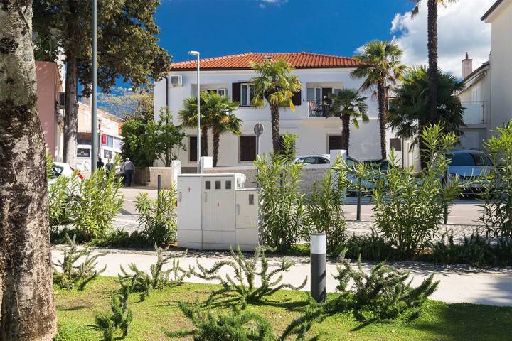 Apartament wakacyjny dla 4 osób, z balkon, zwierzęta dozwolone w Malinska