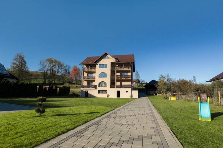 Appartement de vacances pour 2 personnes, avec jardin ainsi que terrasse et vue, animaux acceptés