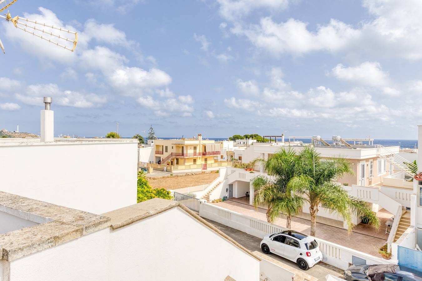 Appartement entier, Appartement 'Baia Delle Sirene Le' avec terrasse privée et climatisation in Leuca, Castrignano del Capo