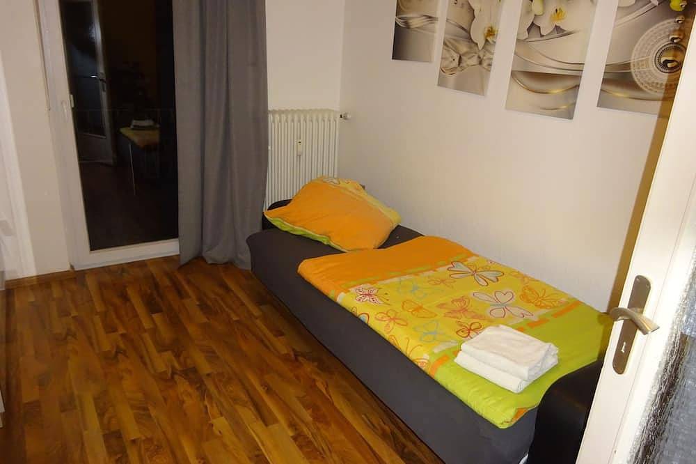 Lan1: Ferienwohnung für bis zu 5 Personen mit Balkon in Bad Rothenfelde, Metropolregion Bremen-Oldenburg